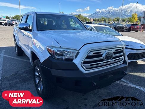 Used 2018 Toyota Tacoma Limited AWD/4WD image 1