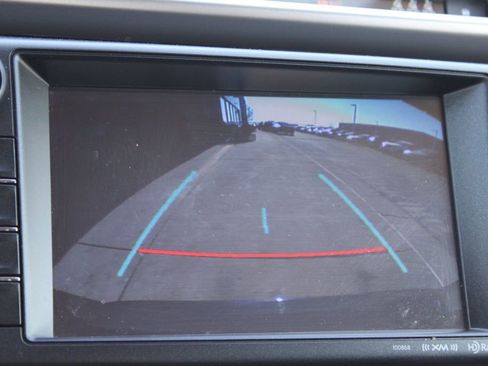 Used 2018 Toyota RAV4 XLE image 37