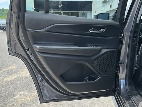 Used 2024 Jeep Grand Cherokee L Laredo w/ Trailer Tow Package image 24