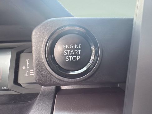 Used 2024 Toyota Tacoma SR5 RWD image 21