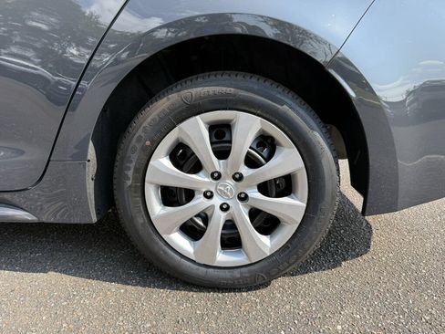 Used 2026 Toyota Corolla LE FWD image 8