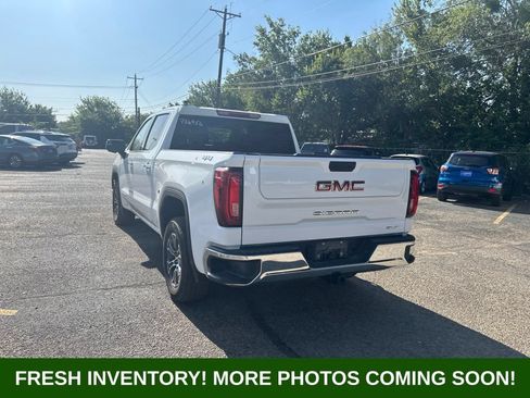 Used 2025 GMC Sierra 1500 SLT AWD/4WD image 4