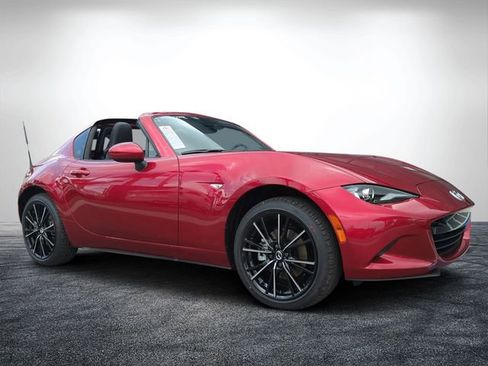 New 2026 MAZDA MX-5 Miata RF Grand Touring RWD image 1