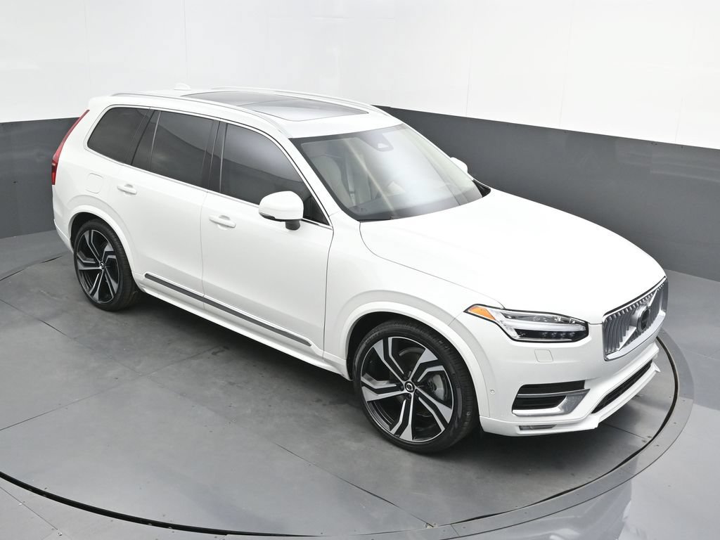 Certified 2024 Volvo XC90 B6 Ultimate w/ Lounge Package AWD/4WD image 28