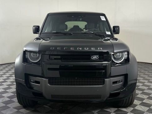 New 2026 Land Rover Defender 110 V8 image 11