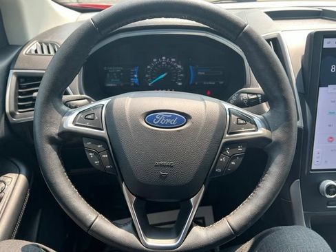 Used 2022 Ford Edge SEL w/ Convenience Package AWD/4WD image 12