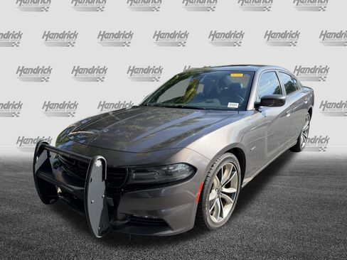 Used 2015 Dodge Charger R/T RWD image 5