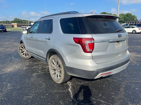 Used 2017 Ford Explorer Limited AWD/4WD image 4