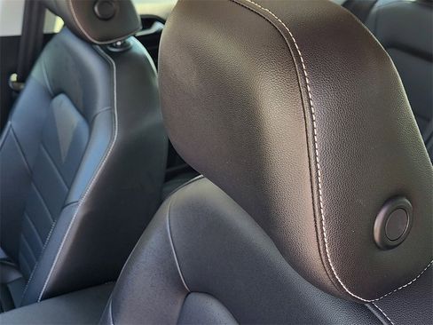 Used 2022 Volkswagen Jetta SE image 15