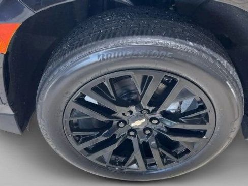 Used 2023 Chevrolet Suburban LS w/ Driver Alert Package image 12