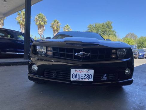 Used 2010 Chevrolet Camaro LS RWD image 31