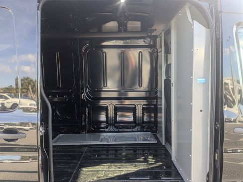 Used 2025 Ford Transit 350 148 High Roof Extended image 15