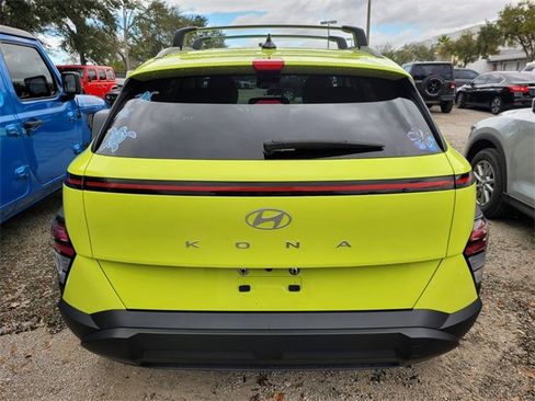 Used 2025 Hyundai Kona SEL image 6