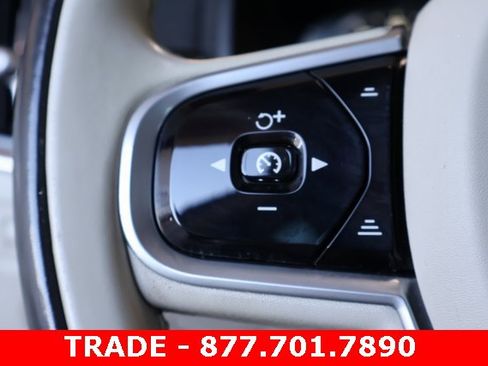 Used 2018 Volvo S90 T5 Momentum w/ Convenience Package image 21