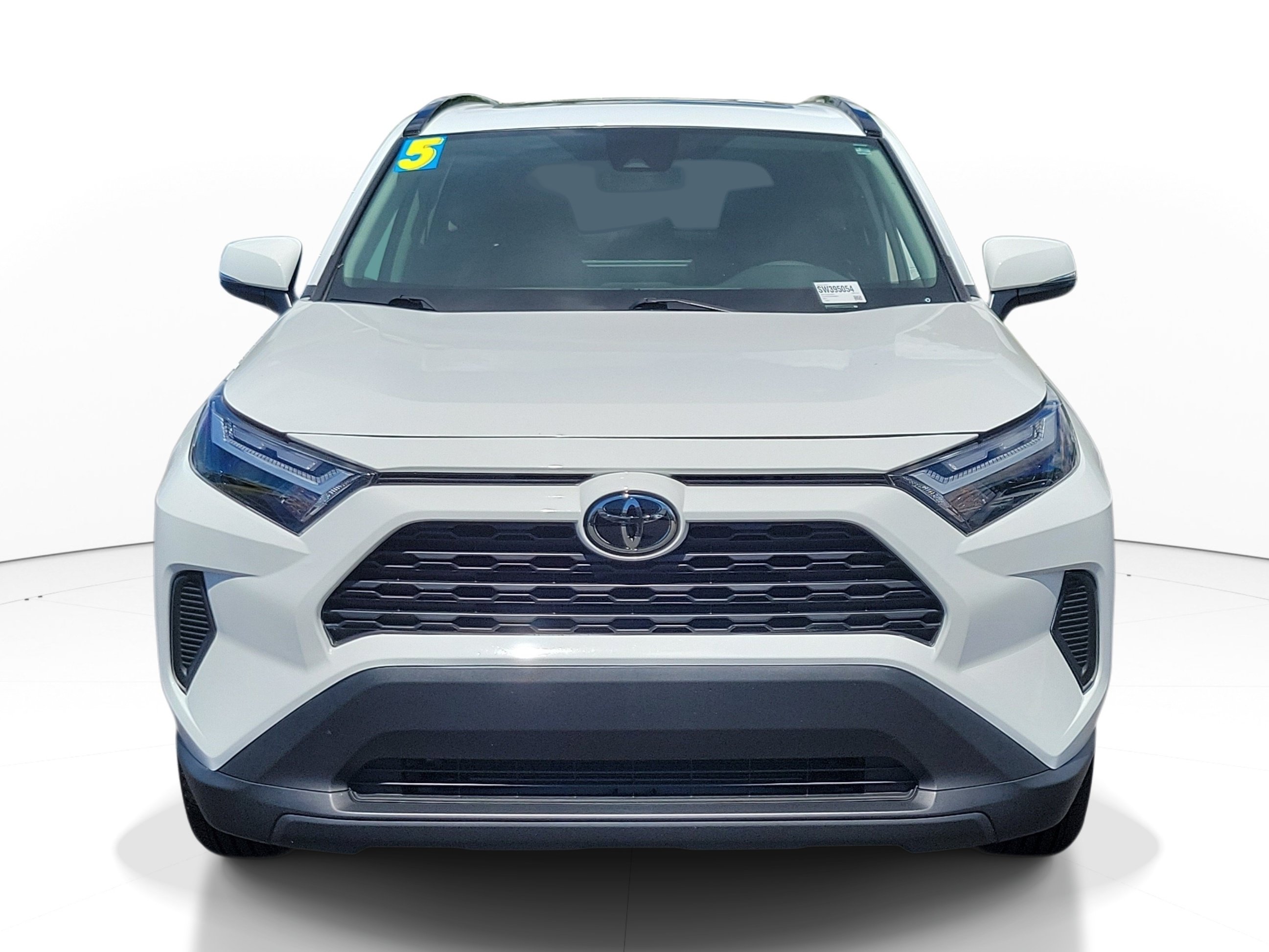 Used 2025 Toyota RAV4 XLE w/ Convenience Package FWD image 2