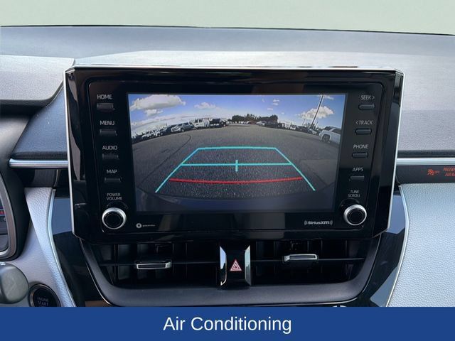 Used 2022 Toyota Corolla SE FWD image 11