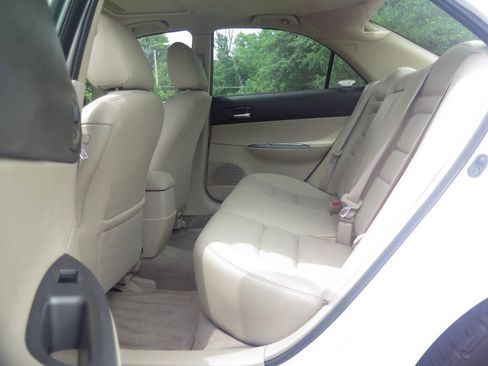 Used 2005 MAZDA MAZDA6 s Grand Touring w/ Grand Touring Appearance Pkg FWD image 12