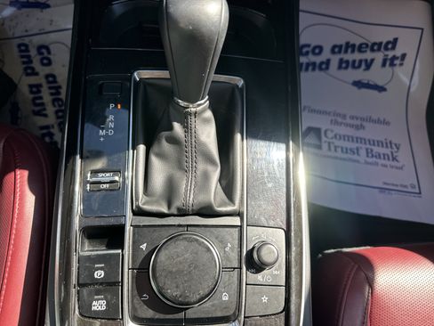 Used 2025 MAZDA CX-30 AWD 2.5 S w/ Preferred Package image 16