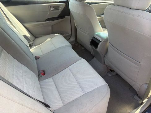 Used 2015 Toyota Camry LE FWD image 7