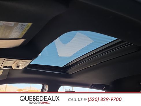 Used 2017 Toyota Tacoma TRD Sport w/ Premium & Technology Package image 17