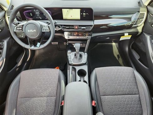 New 2026 Kia Seltos S image 18
