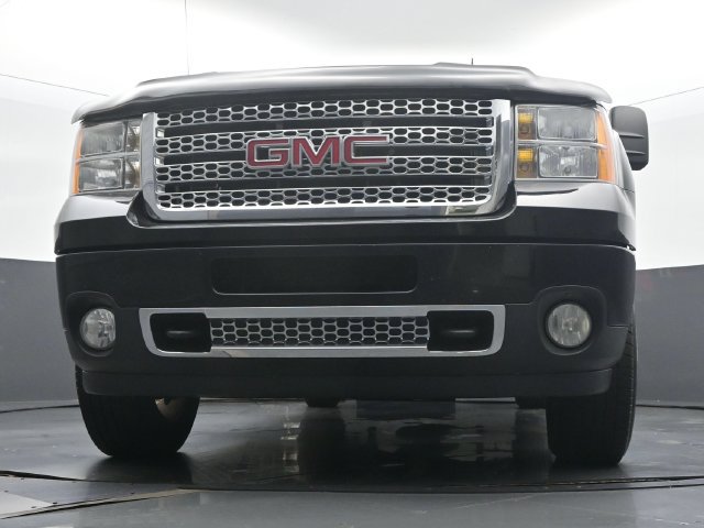 Used 2014 GMC Sierra 2500 Denali w/ Snow Plow Prep Package AWD/4WD image 43