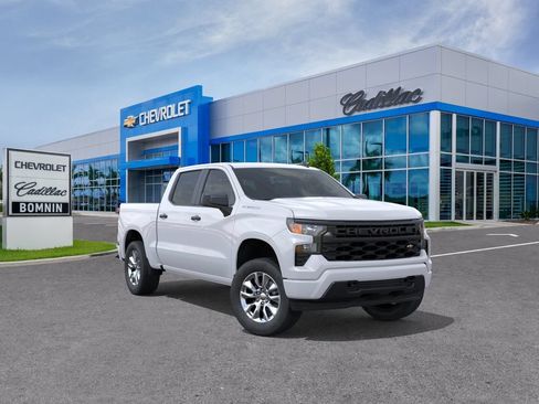 New 2026 Chevrolet Silverado 1500 Custom RWD image 2