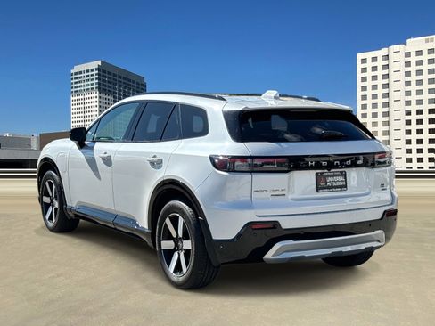 Used 2024 Honda Prologue Touring image 3