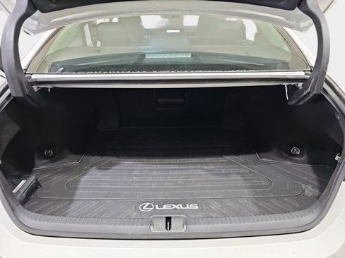 Certified 2025 Lexus ES 350 FWD image 12