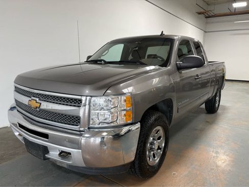 Used 2013 Chevrolet Silverado 1500 LS AWD/4WD image 1