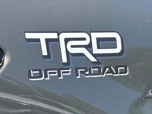 New 2026 Toyota Tacoma TRD Off-Road w/ TRD Off Road Upgrade Package AWD/4WD image 7