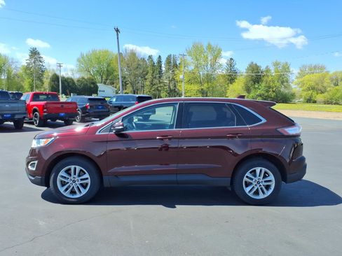 Used 2017 Ford Edge SEL w/ Equipment Group 201A AWD/4WD image 2