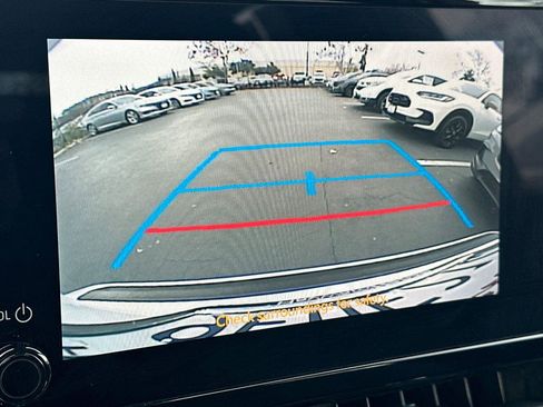 Used 2023 Toyota Corolla LE image 17