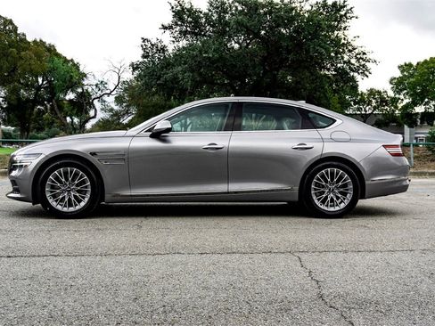Used 2023 Genesis G80 2.5T image 8