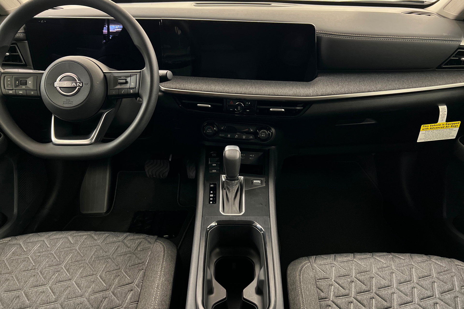 New 2026 Nissan Kicks SV w/ Cold Weather Package FWD image 13