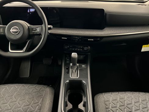 New 2026 Nissan Kicks SV w/ Cold Weather Package FWD image 13