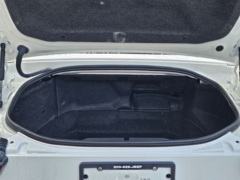 Used 2018 FIAT 124 Spider Lusso image 25