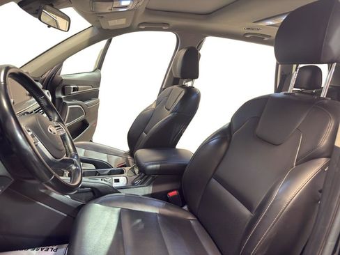 Used 2021 Kia Telluride S AWD/4WD image 14