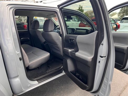 Used 2021 Toyota Tacoma SR5 image 27