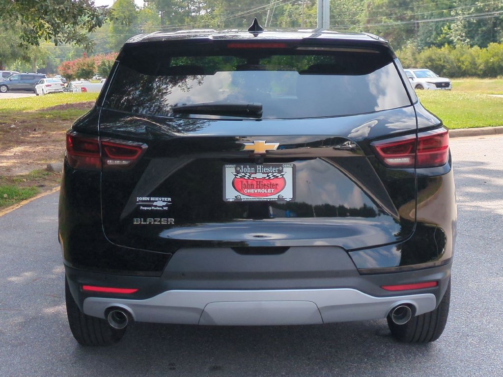 New 2026 Chevrolet Blazer LT FWD image 5