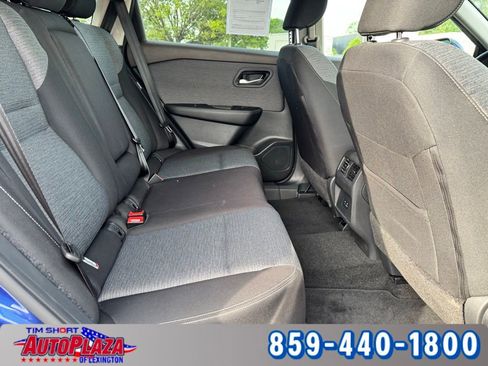 Used 2023 Nissan Rogue SV AWD/4WD image 44