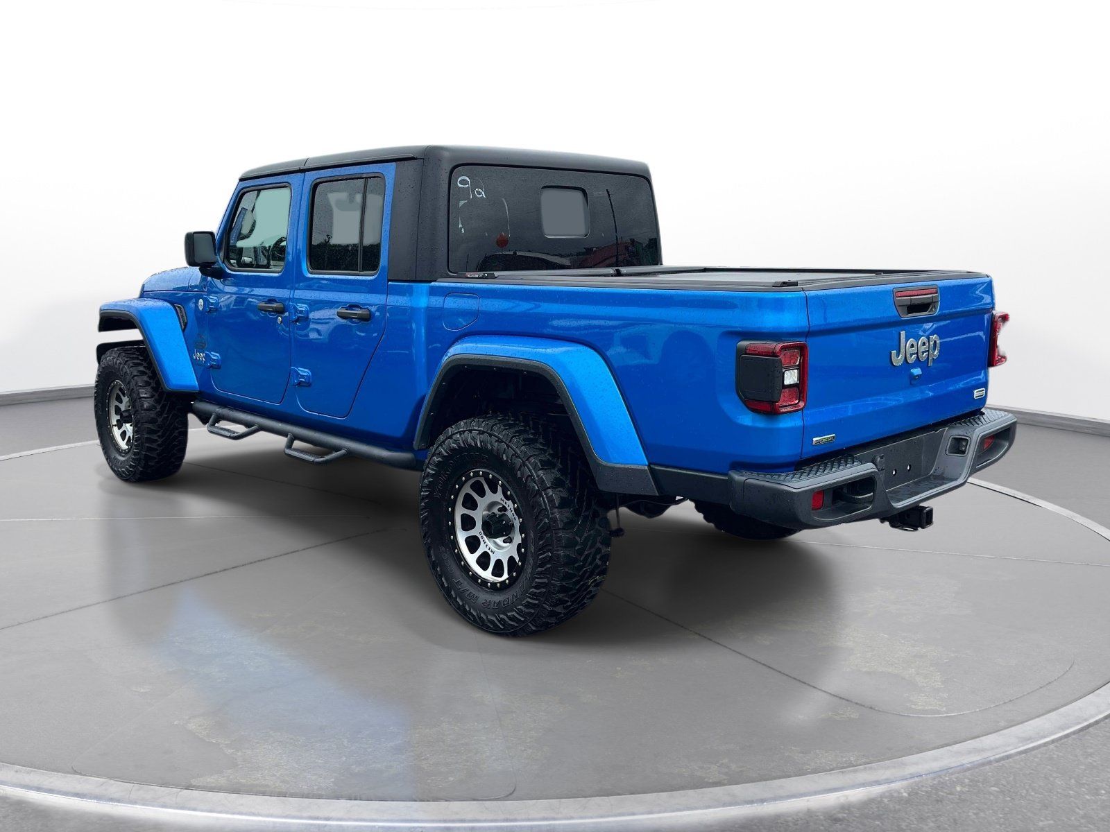 Used 2022 Jeep Gladiator Overland w/ Popular Equipment Package AWD/4WD image 7