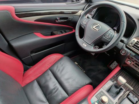 Used 2015 Lexus LS 460 RWD image 33
