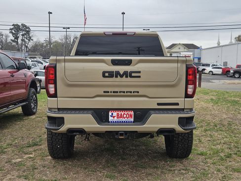 Used 2022 GMC Sierra 1500 Elevation w/ X31 Off-Road Package image 5