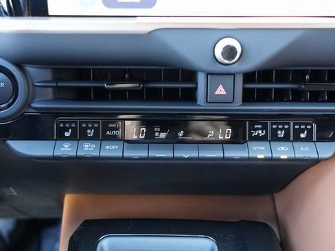 New 2026 Toyota Crown Signia image 22