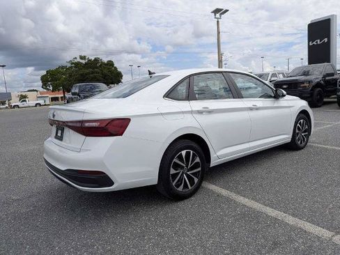 Used 2025 Volkswagen Jetta S FWD image 3