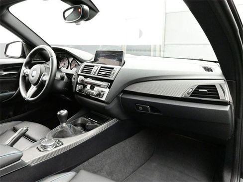 Used 2017 BMW M2 Base image 16