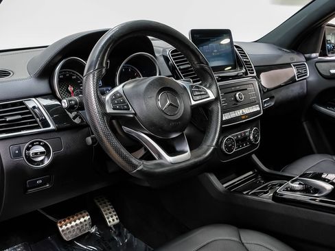 Used 2017 Mercedes-Benz GLE 43 AMG 4MATIC Coupe image 3