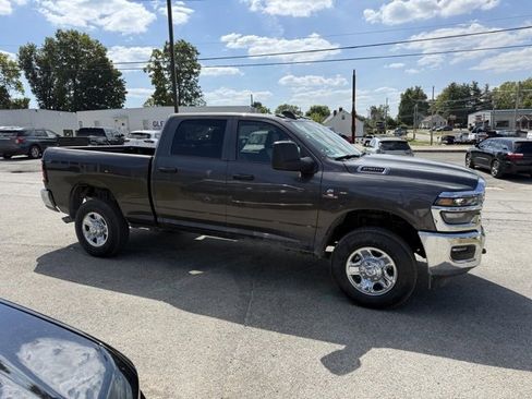 New 2026 RAM 2500 Tradesman w/ Chrome Appearance Group image 5