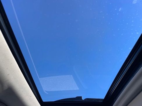 Used 2021 Subaru Outback Premium image 20